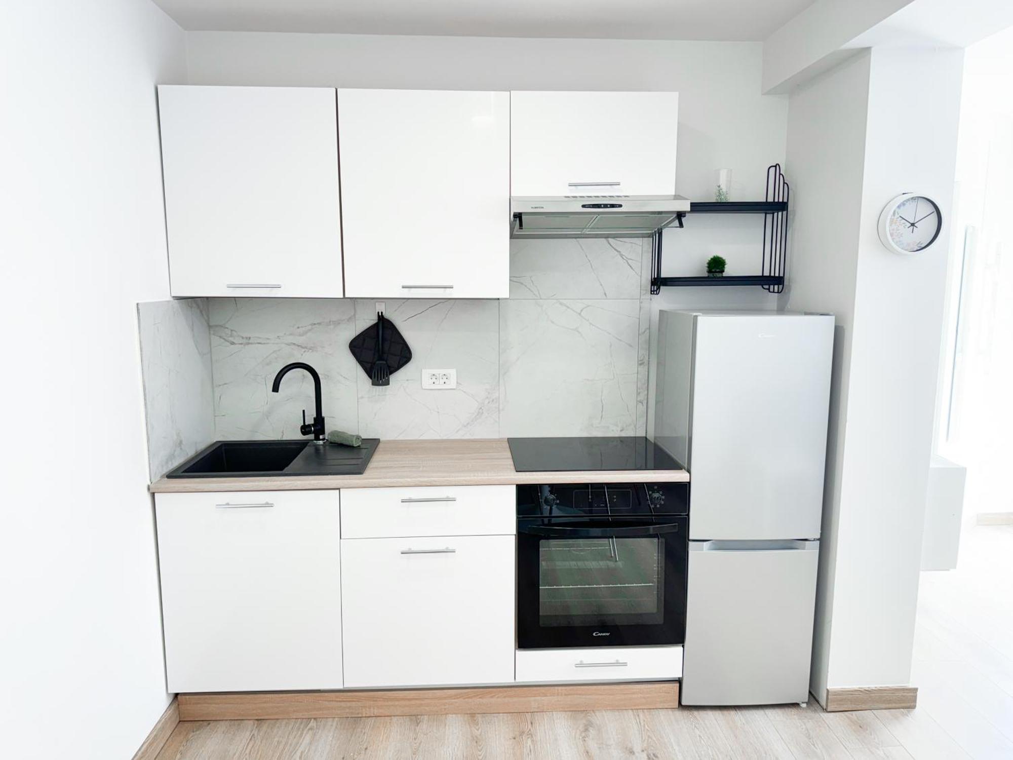 The Pinot'S Apartments Копер Экстерьер фото