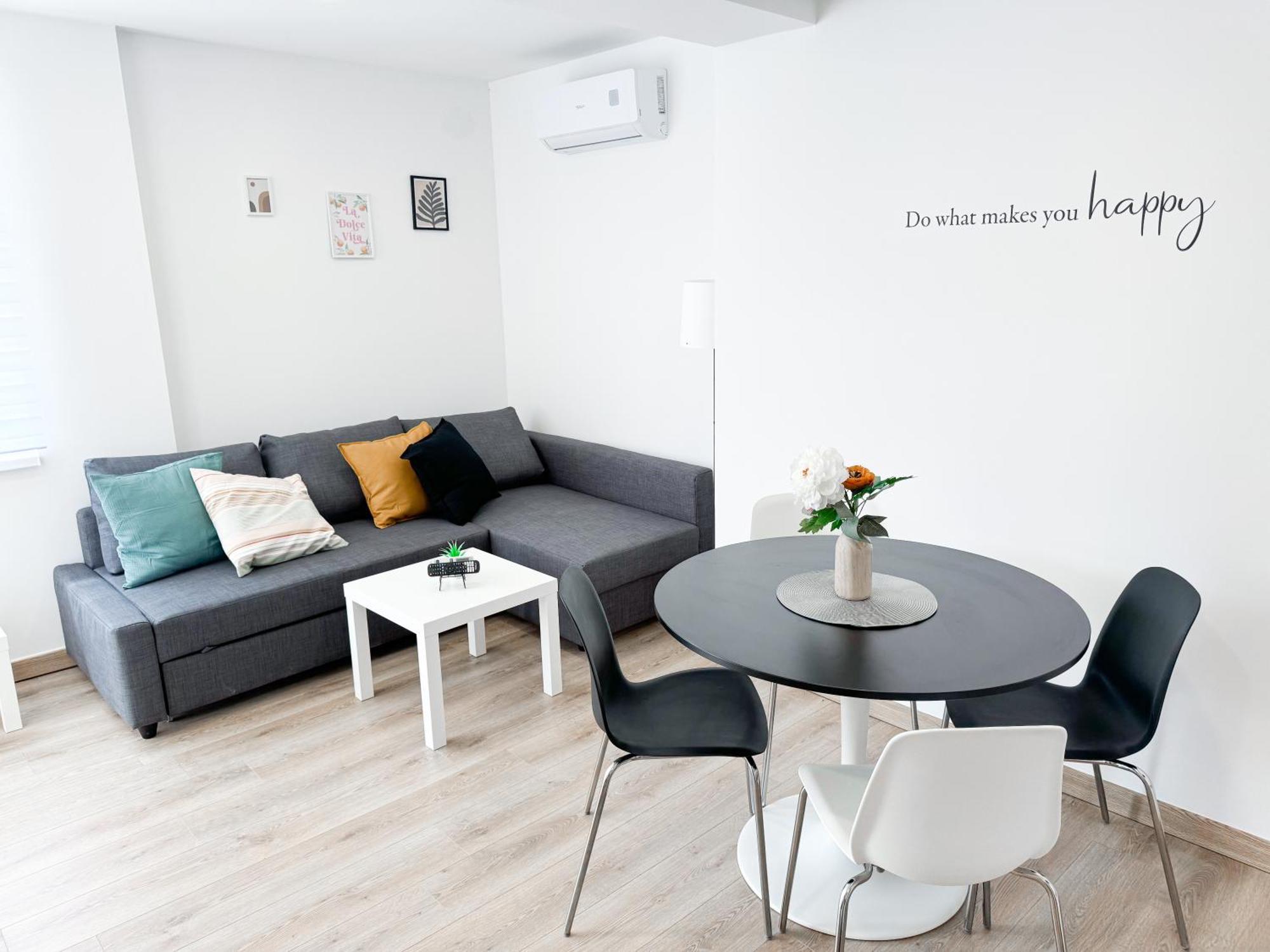 The Pinot'S Apartments Копер Экстерьер фото